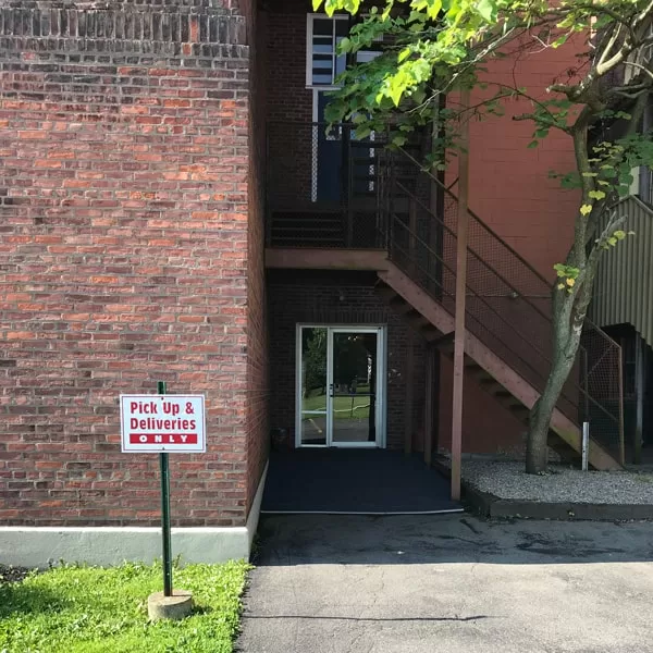 North entrance for Seneca Falls Acupuncture easy access from the Handicap Parking Spots